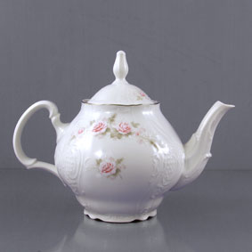 Чайник 1200мл "Бледные розы, отводка платина"