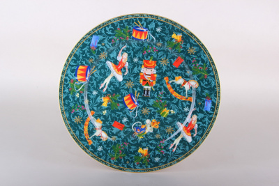 Тарелка обеденная 26.5см "Щелкунчик и мышиный король, зеленый"