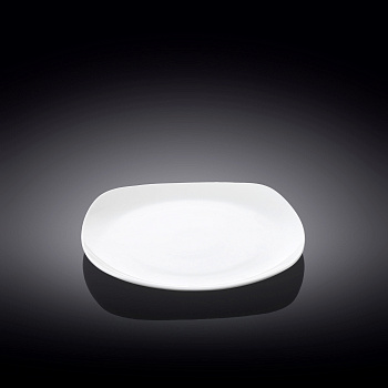 Тарелка пирожковая квадратная 16.5см