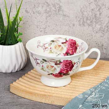 Кружка чашка 220мл на ножке  тонкостенный