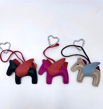 Брелок подвеска на сумку