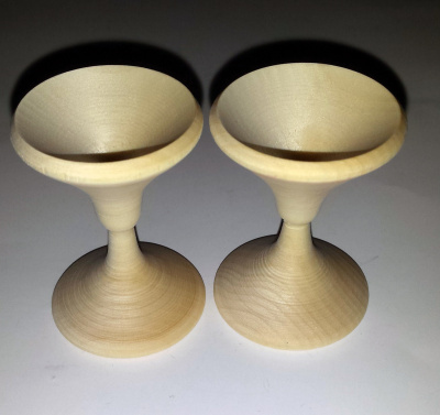 Подставка п/яйцо дерев.