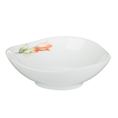 Салатник Лилия 400мл 15х6см треугольная форма