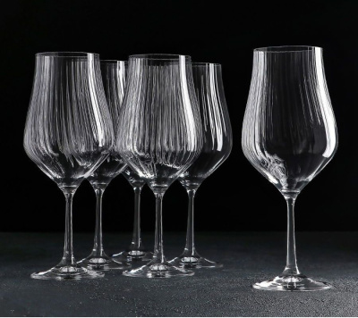 Фужер 350мл "Тулипа оптика"