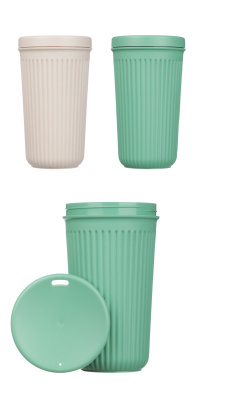 Стакан пластиковый с закручивающейся крышкой 400мл 2 цвета