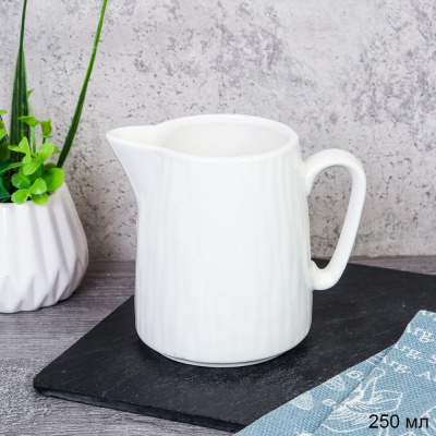 Сливочник молочник 260мл