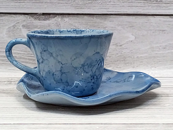 Кружка Вдохновение с блюдцем Океаника 0.4л пара чайная 12/20*17см h7/3см неровные произвольно изогнутые края