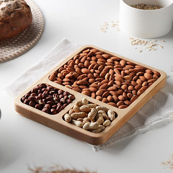 Менажница квадратная 26*20.5*2см  3 секции  берёза (20)