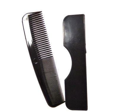 Расческа зубчатая в чехле