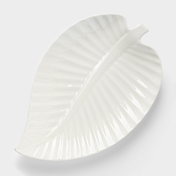 Блюдо  «Лист» 30x19.5x3см