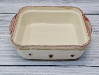 Емкость 1.2л "Карамель" 22*19.5 h6.5см (6) Емкость 1.2л "Карамель" 22*19.5 h6.5см (6)