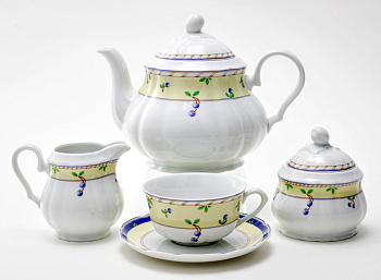 Сервиз чайный 6перс. 17пр. "Мелкие ягоды на бледно-желтом фоне"